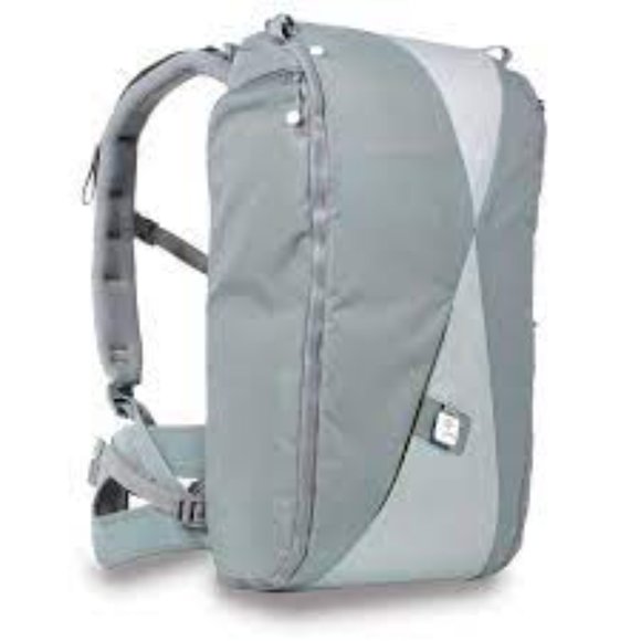 Kata UltraLight 10-200 Camera Backback - Picture 14 of 16